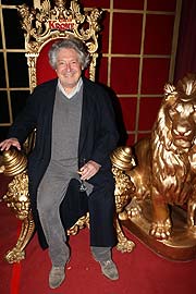 Schauspieler Volker Brandt bei der Premiere der 3. Winterspielzeit 2020 am 01.03.2020 (©Foto: Martin Schmitz)